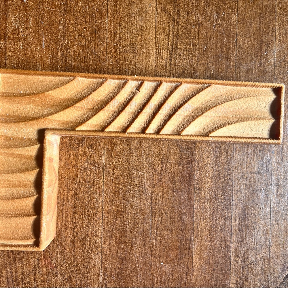 Wooden L decor